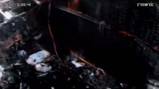 08.10.2013 ул.Лукьяновича, загорание строительной бытовки смотреть онлайн