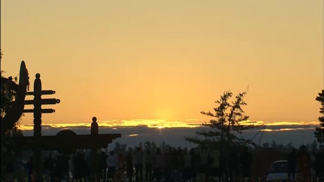 Обряд встречи солнца на празднике Ысыах смотреть онлайн