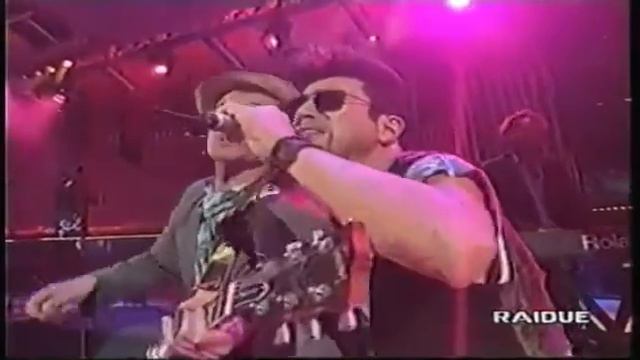 Edoardo Bennato E Joe Sarnataro & Blue Stuff - E' asciuto pazzo 'o padrone (Live) - 08-10-1992 смотреть онлайн