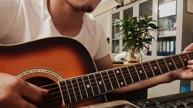 Em gái mưa - Guitar Solo Cover - DAiNT смотреть онлайн
