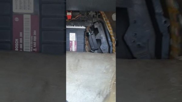 ауди 100 c4 2.3 не заводится!в чем причина?бензонасос?реле?или компьютер?давайте разбираться!