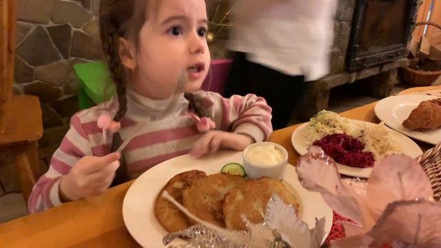 Karczma Świerkowa - лучший ресторан в Польше (Дуньковички) смотреть онлайн