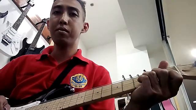 Fender Stratocaster black maple смотреть онлайн