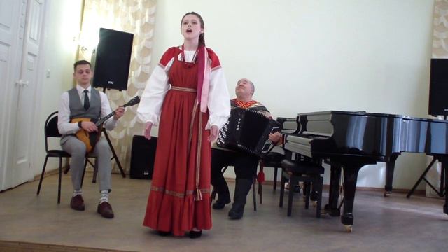 Александра Хорошунова. г. Саратов ЦДМШ. "Растет в Волгограде березка" смотреть онлайн