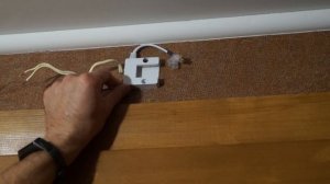 Установка и подключение светодиодного плафончика с датчиком движения своими руками.