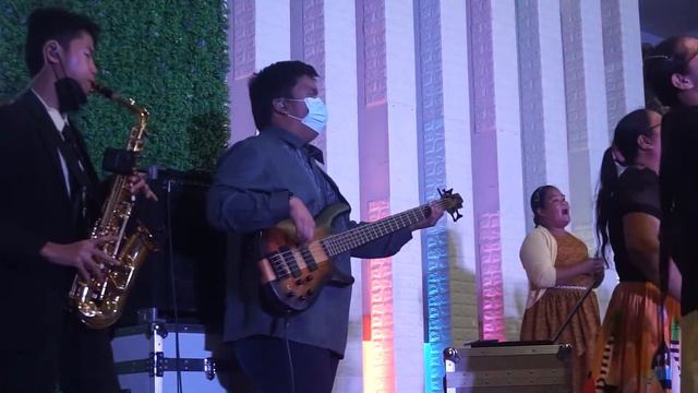 Mighty God - Trent Cory // Bass Cam // Kirby Adrian Galon смотреть онлайн