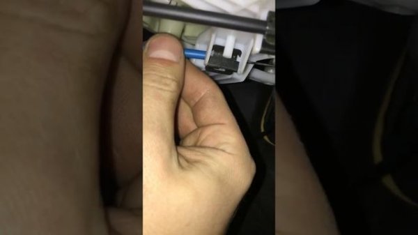 Как отремонтировать переключатель воздуха печки Chery Tiggo T11 2008