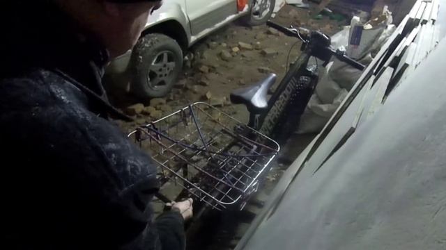 Корзинка на багажник велосипеда. смотреть онлайн