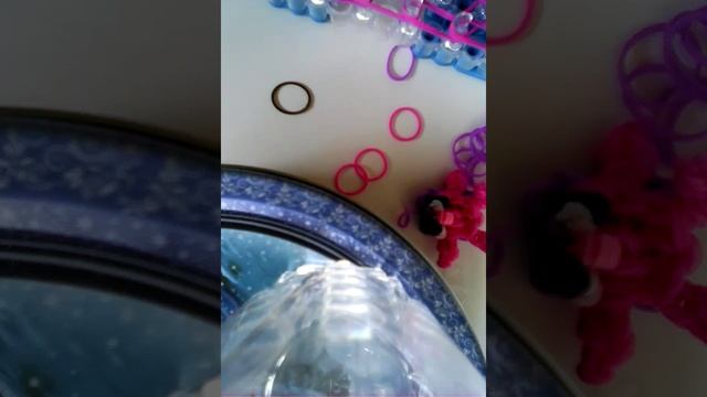 Смешарик ёжик из резинок renbow loom смотреть онлайн
