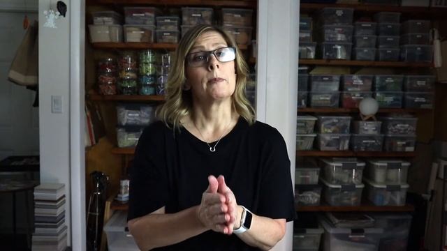 HOW TO CUT STAINED GLASS FOR MOSAICS | Easy step-by-step to get you started! Tools, cutting, tips! смотреть онлайн
