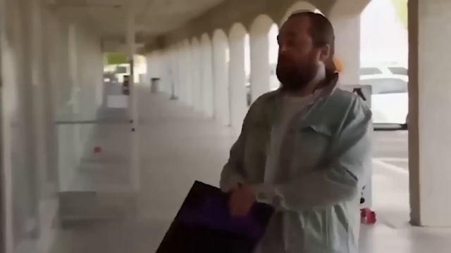 BEST Chumlee Moments On Pawn Stars! смотреть онлайн