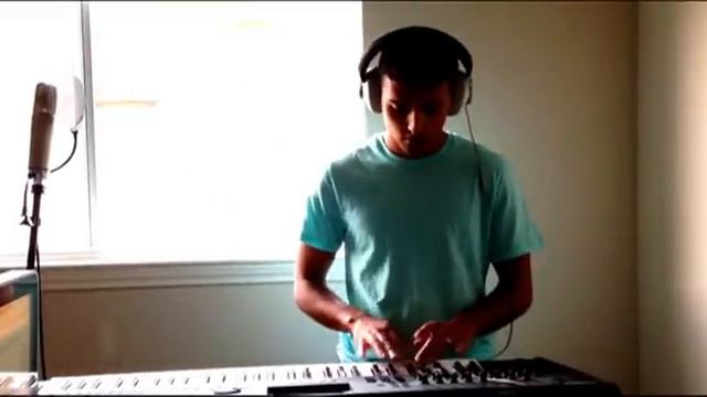 Making A Beat | Yamaha Motif смотреть онлайн