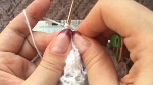 Шаль спицами "Замерзшие листья". часть 1