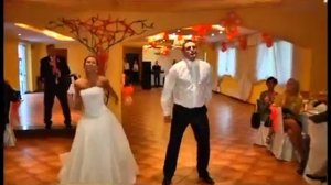 Первый свадебный танец молодожёнов (BeforeMarriage.ru)