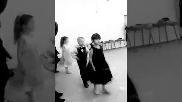 Чёрный Дельфин смотреть онлайн