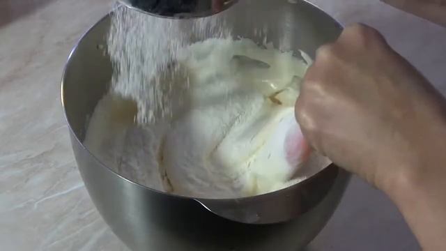 Шарлотка с яблоками смотреть онлайн