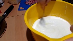 Ленивая пицца на кефире в духовке