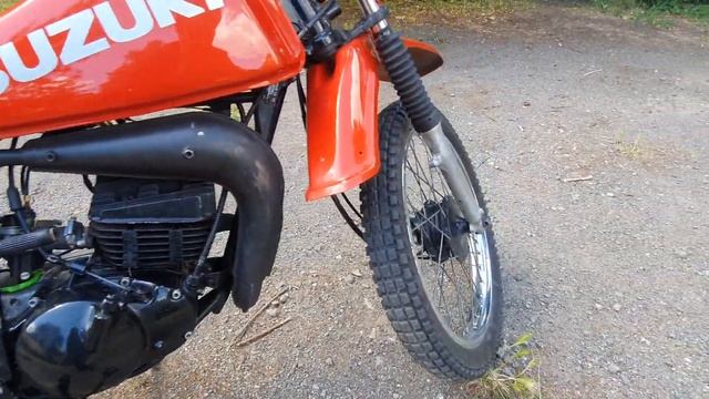 Suzuki TS50 смотреть онлайн