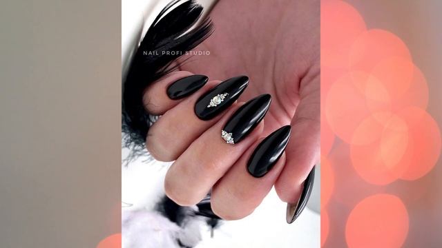 Модные идеи маникюра на январь 2022 года. Новинки маникюра 2022. Nails 2022 trends смотреть онлайн