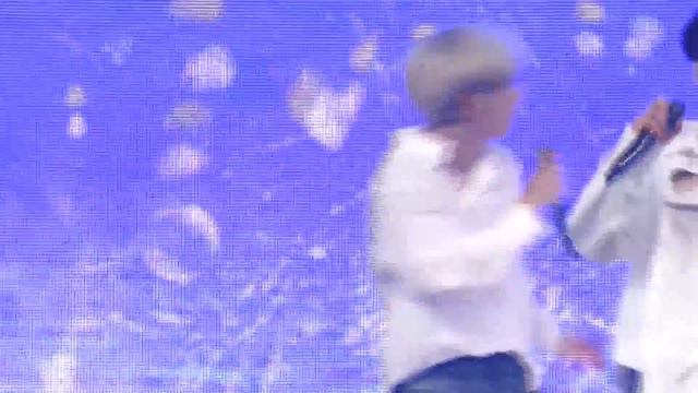 ‘0X1=LOVESONG (I Know I Love You) Feat. Seori’ Stage @ 2023 Weverse Con Festival - TXT (투모로우바이투게더)