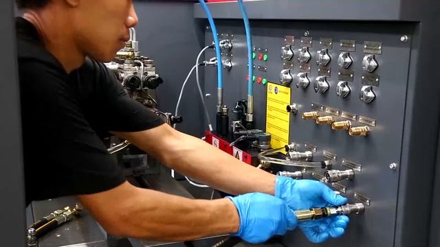 Diesel Common Rail Test Bench Injector Coding Equiment смотреть онлайн