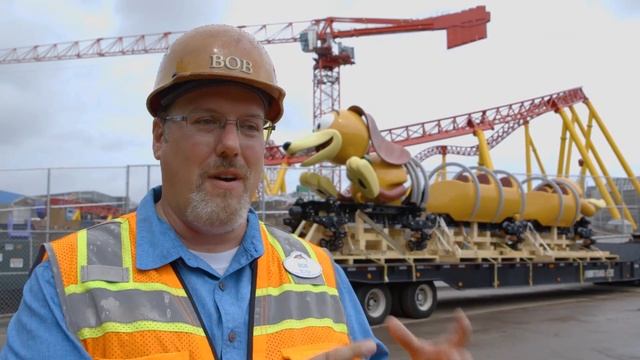 Slinky Dog Dash Roller Coaster Train Arrives at Toy Story Land, Disney's Hollywood Studios, 2017 смотреть онлайн