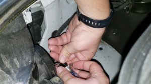 Замена лампочек в Спринтере 2019. Ближний свет.