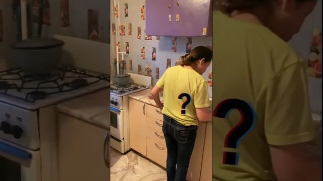 НОВАЯ ПРИЧЕСКА БЕЗУМНОГО ПАШИ смотреть онлайн