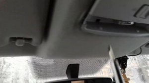 ПОЛО седан - Как снять плафон освещения салона