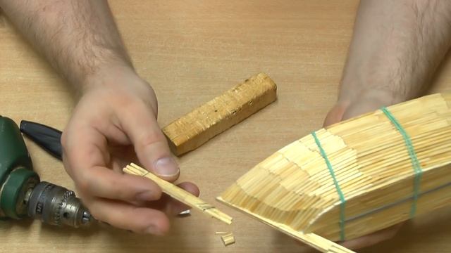 Холк Катриона, корабль из спичек, выпуск третий дно, баласт, борта и мачта смотреть онлайн