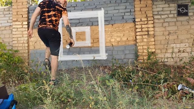 Граффити на стене. Первый опыт. Стрит арт. смотреть онлайн