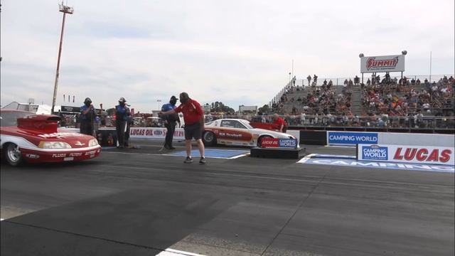 Mark Johnson in Bob Glidden’s 1988 Ford Thunderbird at the Final Southern Nationals смотреть онлайн