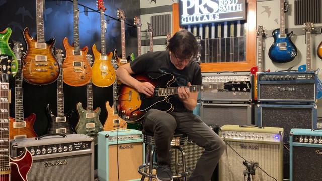 2017 Gibson Memphis ES-330 Sunset Burst w/ Two Rock Classic Reverb (1/2) смотреть онлайн
