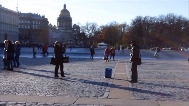 Дворцовая площадь (Dvortsovaya Square)