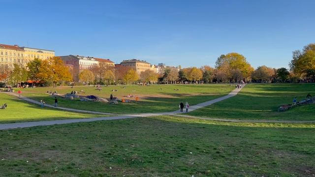 Вокзалы Берлина #1 | Путешествия и история | Гид по Германии | Перезалив с хорошим звуком смотреть онлайн