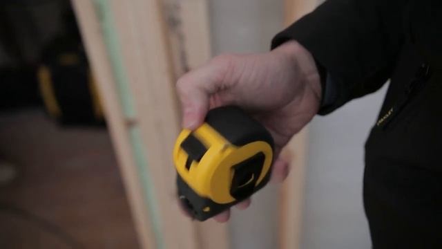 STANLEY FATMAX BLADE ARMOR 8M 32MM WIDE TAPE MEASURE смотреть онлайн