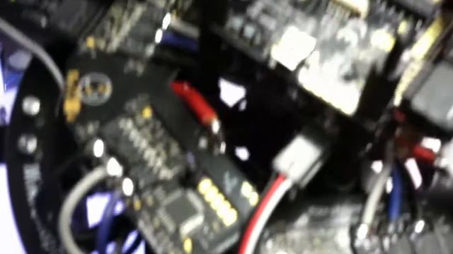 Quadrocopter Tutorial - gentLED Sony Shutter Cable смотреть онлайн