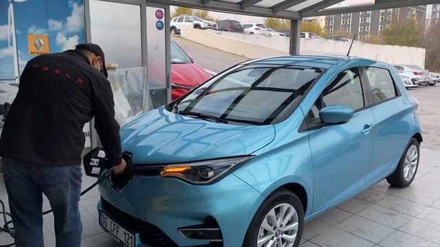 Yeni aracımız Renault Zoe R110 ZE50? смотреть онлайн