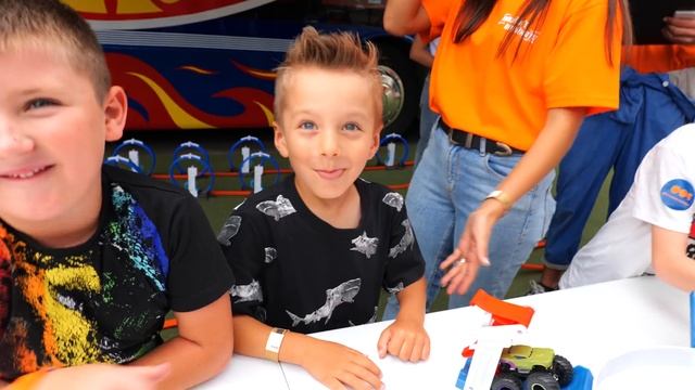 Как ПОМЕНЯТЬ Старую Машину НА НОВУЮ? смотреть онлайн