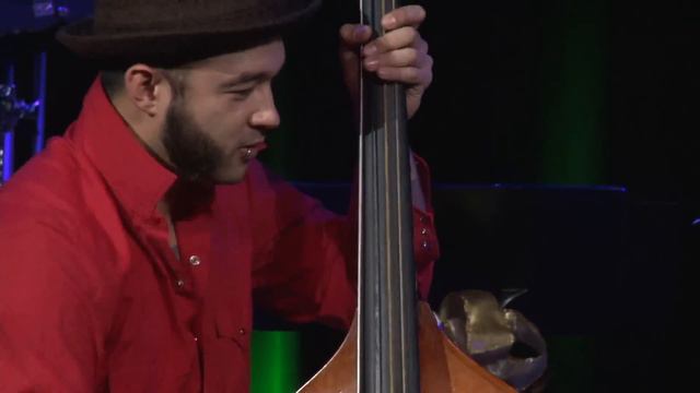 Banjo Player & Slap Bassist Getting Faster and Faster (Near Ending). смотреть онлайн