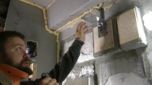 Чем клеить и как штукатурить пенопласт / пеноплэкс / технониколь. И проверка на прочность!