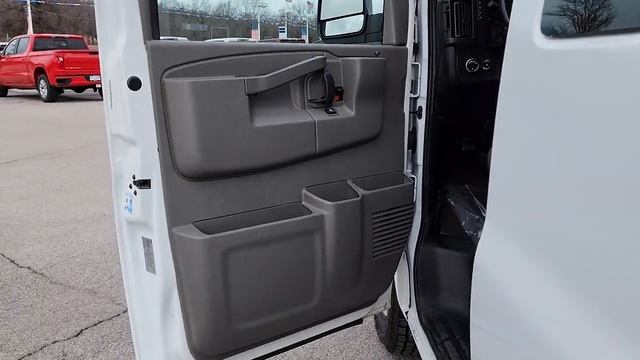 2019 Chevrolet Express Passenger Owasso, Tulsa, Claremore, Pryor, Broken Arrow, OK U872020 смотреть онлайн