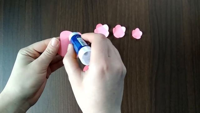 ОБЪЕМНАЯ АППЛИКАЦИЯ ИЗ БУМАГИ "ЦВЕТЫ В ВАЗЕ". смотреть онлайн