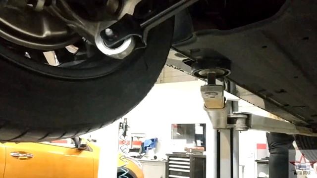 КИА К900, Kia K900 вид снизу, обзор подвески и выхлопной системы!