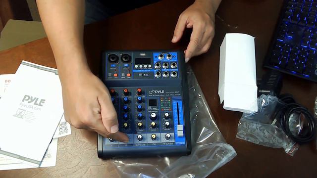 PYLE PMXU43BT - 4CH USB MIXER UNBOXING смотреть онлайн