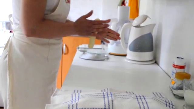 Домашни бретцели | Кулинарно — в кухнята с Йоана смотреть онлайн