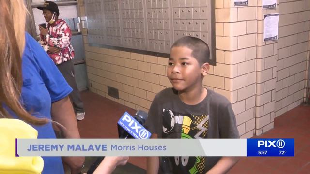 Bronx mom of three says her NYCHA building has had broken elevators for months смотреть онлайн