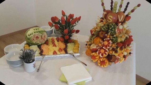 Фруктовые и овощные канапе. Мои работы прошлых лет. Идеи для Новогоднего стола! смотреть онлайн