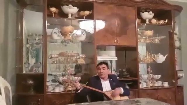 Базарбай акын.