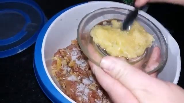 Ковбаса домашня куряча в духовці.@user-wv7yl7ed4t Простий рецепт. смотреть онлайн